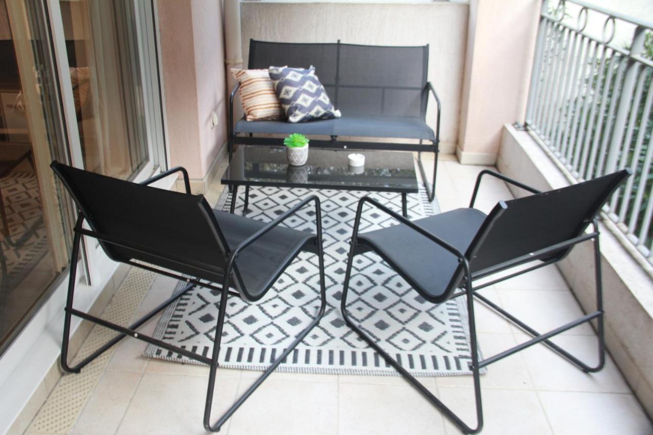 ניס La Villa Ondine - Spacieux Appartement Sur Les Collines Nicoises - Piscine - 2 Parkings - Clim - Wifi מראה חיצוני תמונה