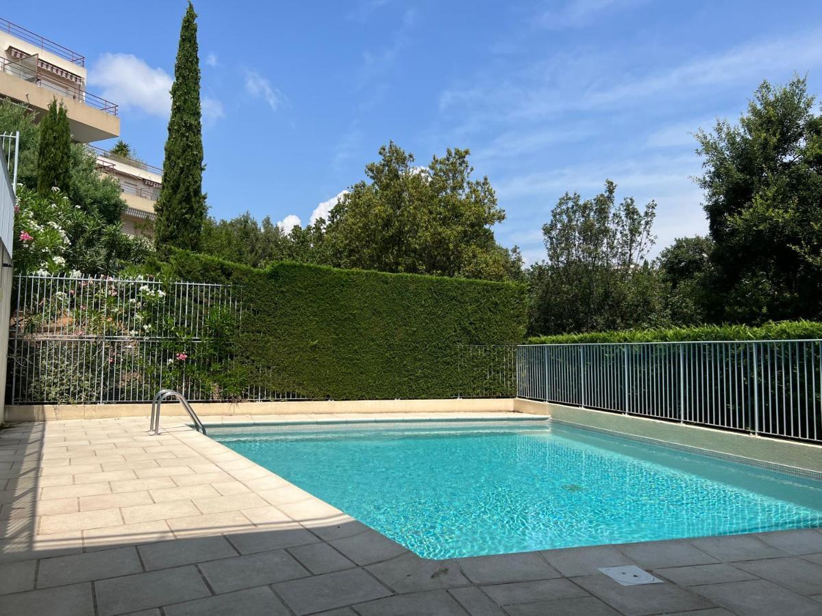 ניס La Villa Ondine - Spacieux Appartement Sur Les Collines Nicoises - Piscine - 2 Parkings - Clim - Wifi מראה חיצוני תמונה